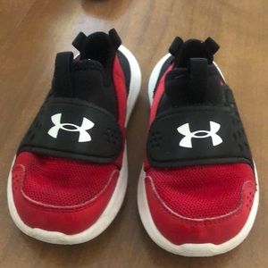 UNDER ARMOUR red and black water shoes. Used but good condition.